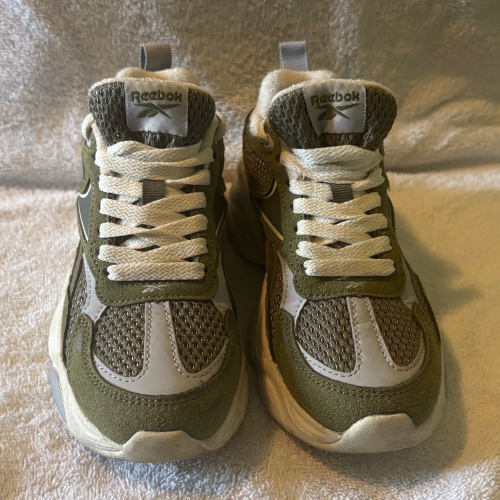 Reebok Royal Turbo Impulse 2 Kids Olive Green Chunky Sneakers Size 1 FFC0138644